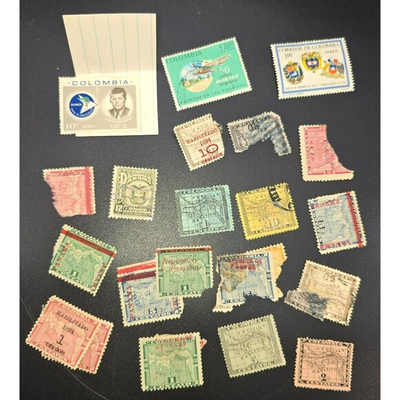 Vintage Colombia Postage Stamp Collection International Collectables LI3048 - Picture 1 of 6